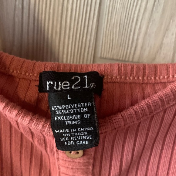 L Rue21 Tank Top - Picture 3 of 3